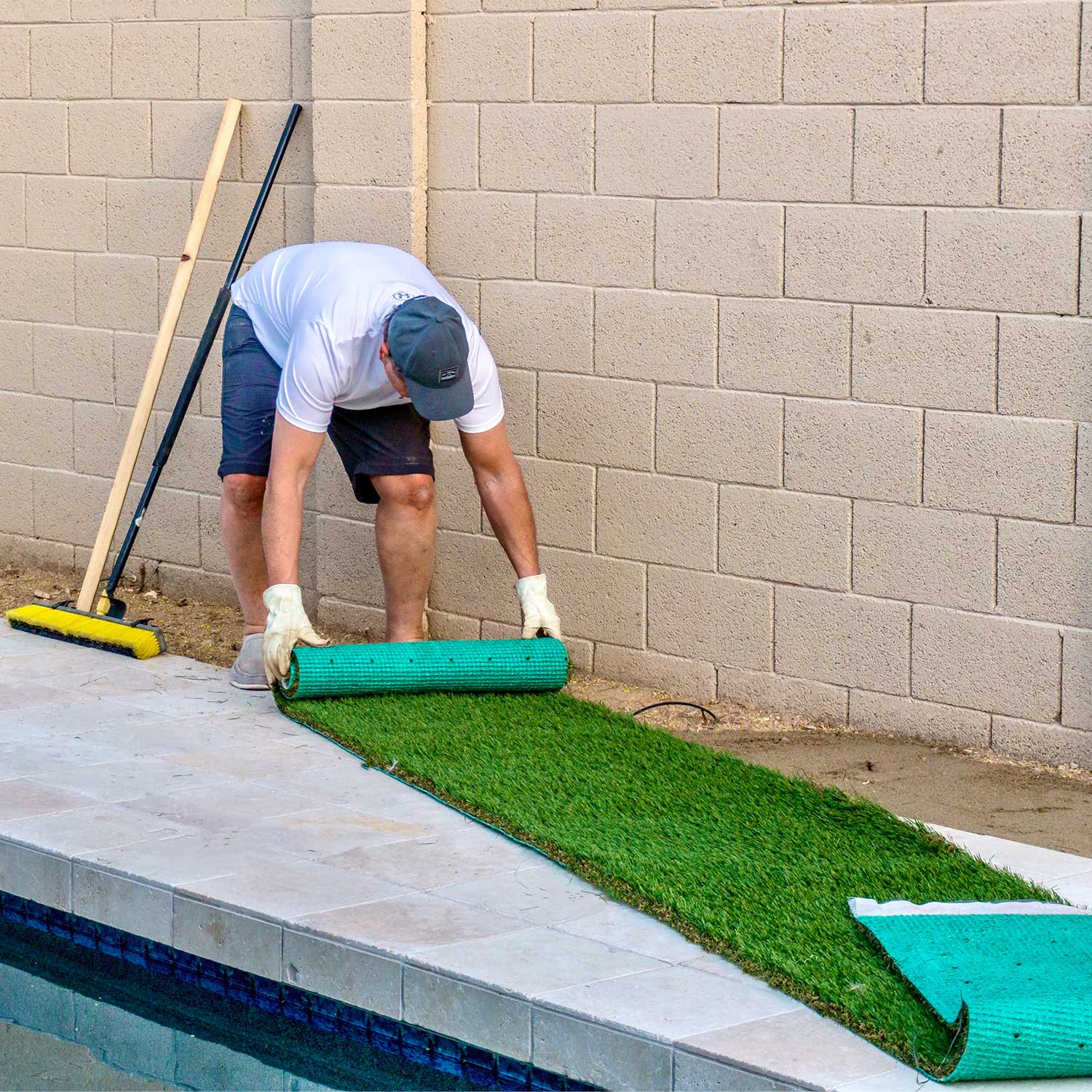 Rymar Grass dealer field support