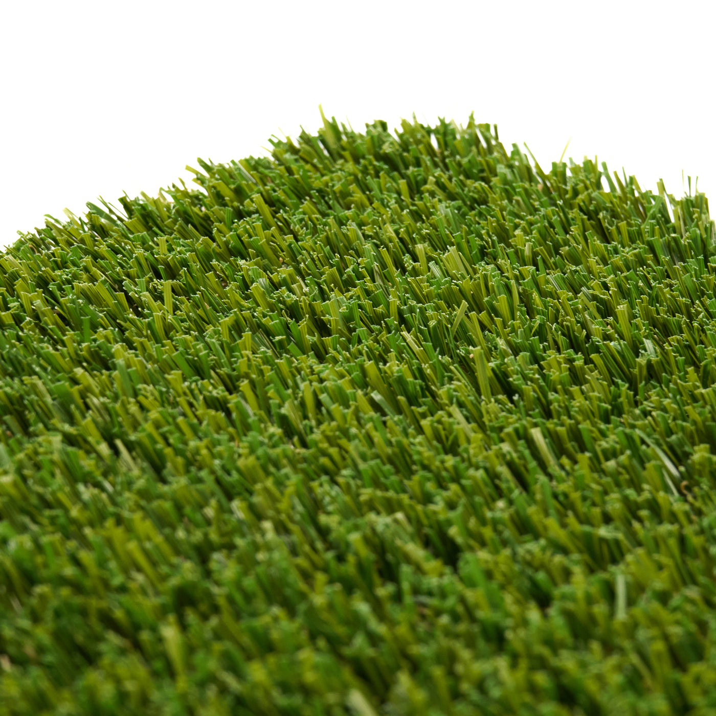 K9 PRO artificial grass fiber close-up showing durable turf blades